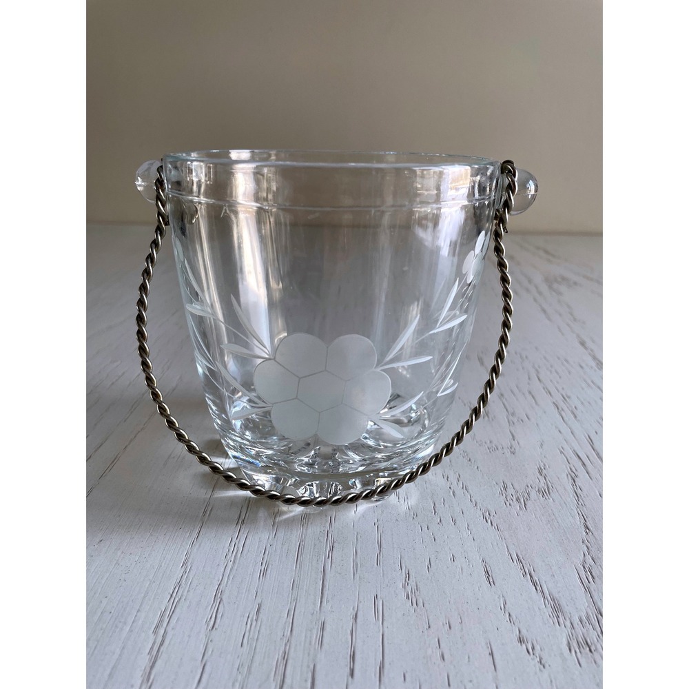Vintage Midcentury Glass Ice Bucket Etched Floral Design Twisted Metal Handle 5